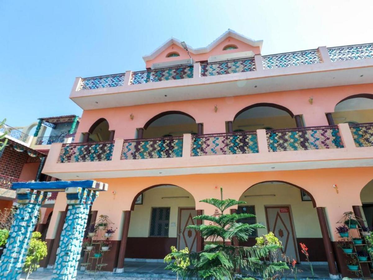 Oyo 73800 Kushal Guest House Jaipur Luaran gambar